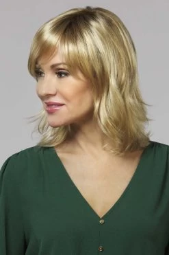 Hannah Wig By Henry Margu -Do it with Wig shop. 4782 Hannah 25GR Inset3 web