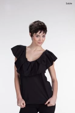 Arden Wig By Tony Of Beverly 26 Arden Wig By Tony Of Beverly -Do it with Wig shop. Arden Sable 4128