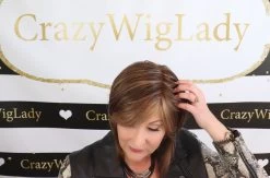 Codi XO Wig By Amore | Double Mono Top -Do it with Wig shop. Facetune 06 09 2020 18 53 26