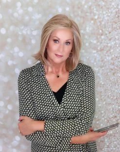 Big Time Wig By Raquel Welch -Do it with Wig shop. Facetune 14 09 2019 15 01 42