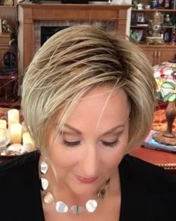 Java Wig By Ellen Wille | Mono Crown -Do it with Wig shop. Facetune 15 03 2019 20 15 40