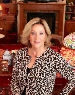 Sophia Wig By Jon Renau -Do it with Wig shop. Facetune 19 02 2019 11 04 16