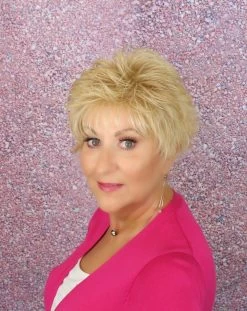 Olivia Wig By Envy | Human Hair | Synthetic Blend -Do it with Wig shop. Facetune 27 05 2019 13 36 06