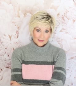 Ready For Takeoff Wig By Raquel Welch -Do it with Wig shop. Facetune 29 02 2020 15 22 35