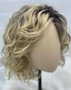 Girl Mono Wig By Ellen Wille | Mono Part -Do it with Wig shop. GirlMono 01 1024x1024 a1223ff9 04b7 42c9 8f02 b4e0099a9239