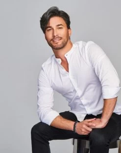 Gallant Men's Wig By HIM | Mono Top -Do it with Wig shop. HIM Gallant Model Front2