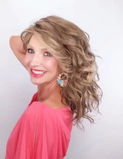 Harper Wig By Henry Margu -Do it with Wig shop. IMG 2012 002