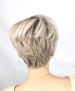 Prestigious Wig By Toni Brattin -Do it with Wig shop. IMG 6575