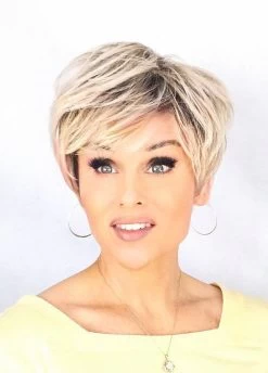 Prestigious Wig By Toni Brattin -Do it with Wig shop. IMG 6774