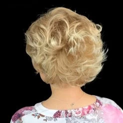 Lindsay Wig By Henry Margu -Do it with Wig shop. IMG 7422