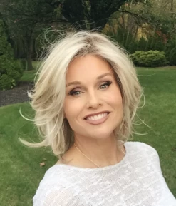 Upstage Wig By Raquel Welch | Large Cap 33 Upstage Wig By Raquel Welch | Large Cap -Do it with Wig shop. IMG 7805 83e101a4 7c28 4758 ae09 4a9c316d9954