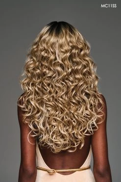 Laila Wig By Kim Kimble | Heat-Friendly Synthetic 26 Laila Wig By Kim Kimble | Heat-Friendly Synthetic -Do it with Wig shop. KK Laila Model2 Side3