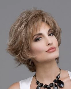 Kylie Wig By Envy | Mono Top | Human Hair | Synthetic Blend 23 Kylie Wig By Envy | Mono Top | Human Hair | Synthetic Blend -Do it with Wig shop. Kylie 550CC