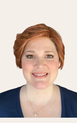 Paula Wig By Envy | Human Hair/Synthetic Blend -Do it with Wig shop. Paula Envy LighterRed Front