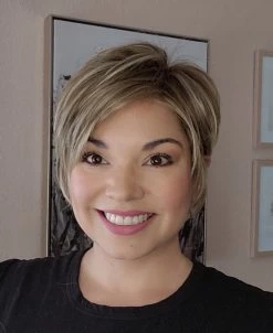 Paula Wig By Envy | Human Hair/Synthetic Blend -Do it with Wig shop. PaulabyEnvyAlmondBreezeFront