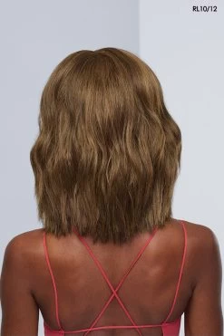 Big Spender Wig By Raquel Welch | Heat-Friendly Synthetic -Do it with Wig shop. RW BigSpender Model2 Side2