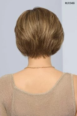 Born To Shine Wig By Raquel Welch | Heat-Friendly Synthetic 26 Born To Shine Wig By Raquel Welch | Heat-Friendly Synthetic -Do it with Wig shop. RW BornToShine Model1 Side2