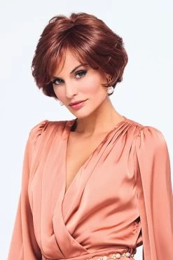 Captivating Canvas Wig By Raquel Welch -Do it with Wig shop. RW CaptivatingCanvas Model Front2