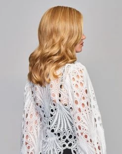 Crave The Wave Topper By Raquel Welch -Do it with Wig shop. RW CravetheWave Model Side2