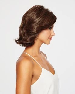 Crowd Pleaser Wig By Raquel Welch -Do it with Wig shop. RW CrowdPleaser Model Side2