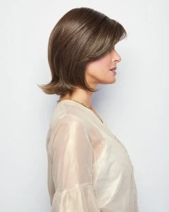 Upstage Wig By Raquel Welch | Petite Cap 35 Upstage Wig By Raquel Welch | Petite Cap -Do it with Wig shop. RW Upstage Model Side4 634b39a9 f985 4186 b18e 0e0af76b7f4a