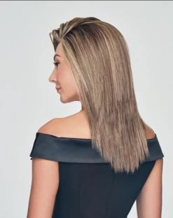 Well Played Wig By Raquel Welch | Mono Part -Do it with Wig shop. RW WellPlayed Model Side2