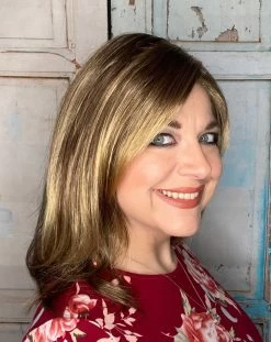 Watch Me Wow Wig By Raquel Welch -Do it with Wig shop. WatchmewowRW R11S 3