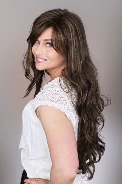 Wavy Cher Large Wig By WigPro | Synthetic Wig -Do it with Wig shop. WigProWavyCherLargein814HLx