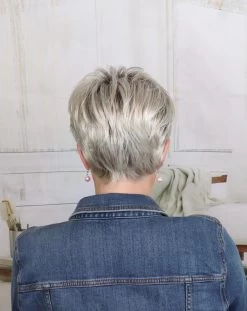 Brady Wig By Estetica -Do it with Wig shop. brady2