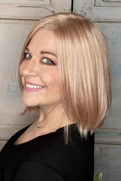 Jamison Wig By Estetica -Do it with Wig shop. image00003 aa0c534a f7ac 40ea a734 4bb2191cbe4e 1