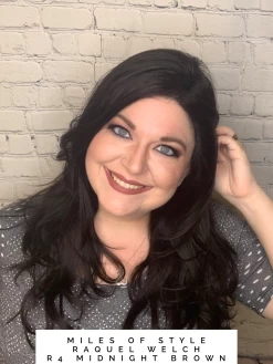 Miles Of Style Wig By Raquel Welch -Do it with Wig shop. image00003 fb67ec38 1246 41d3 a27f 708e4699d007